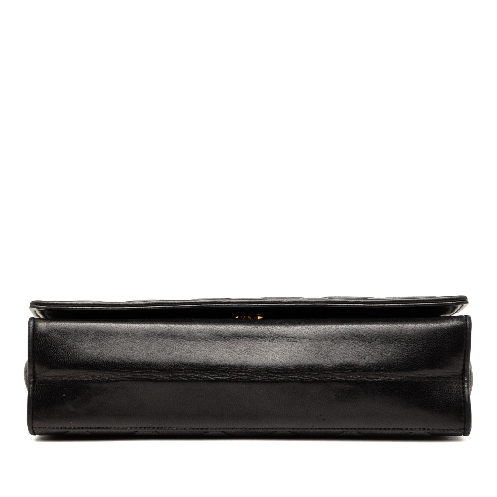Chanel CC Matelassé Cuir d’agneau Rabat intégral Sac porté croisé