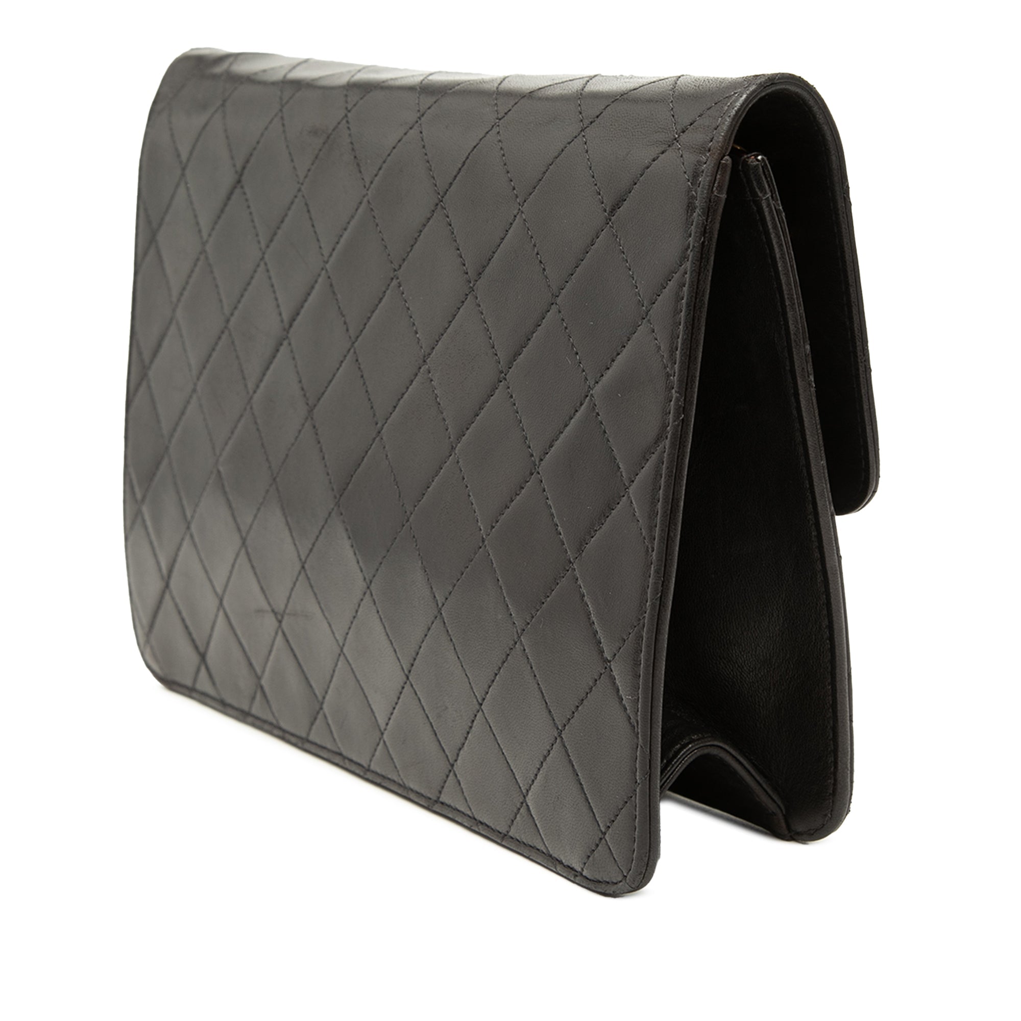 Chanel Medium CC Matelassé Cuir d’agneau Simple rabat