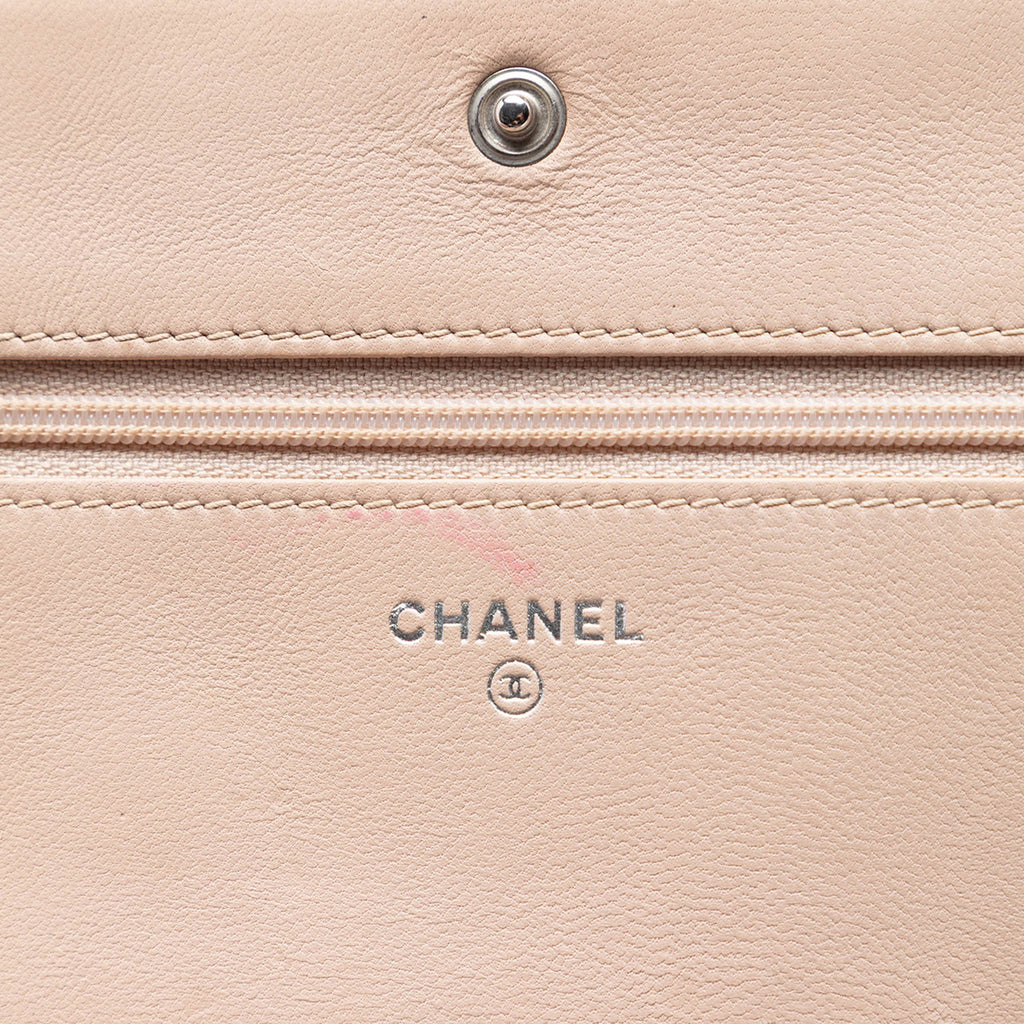 Chanel CC Matelassé Cuir d’agneau Diamond Wallet on Chain