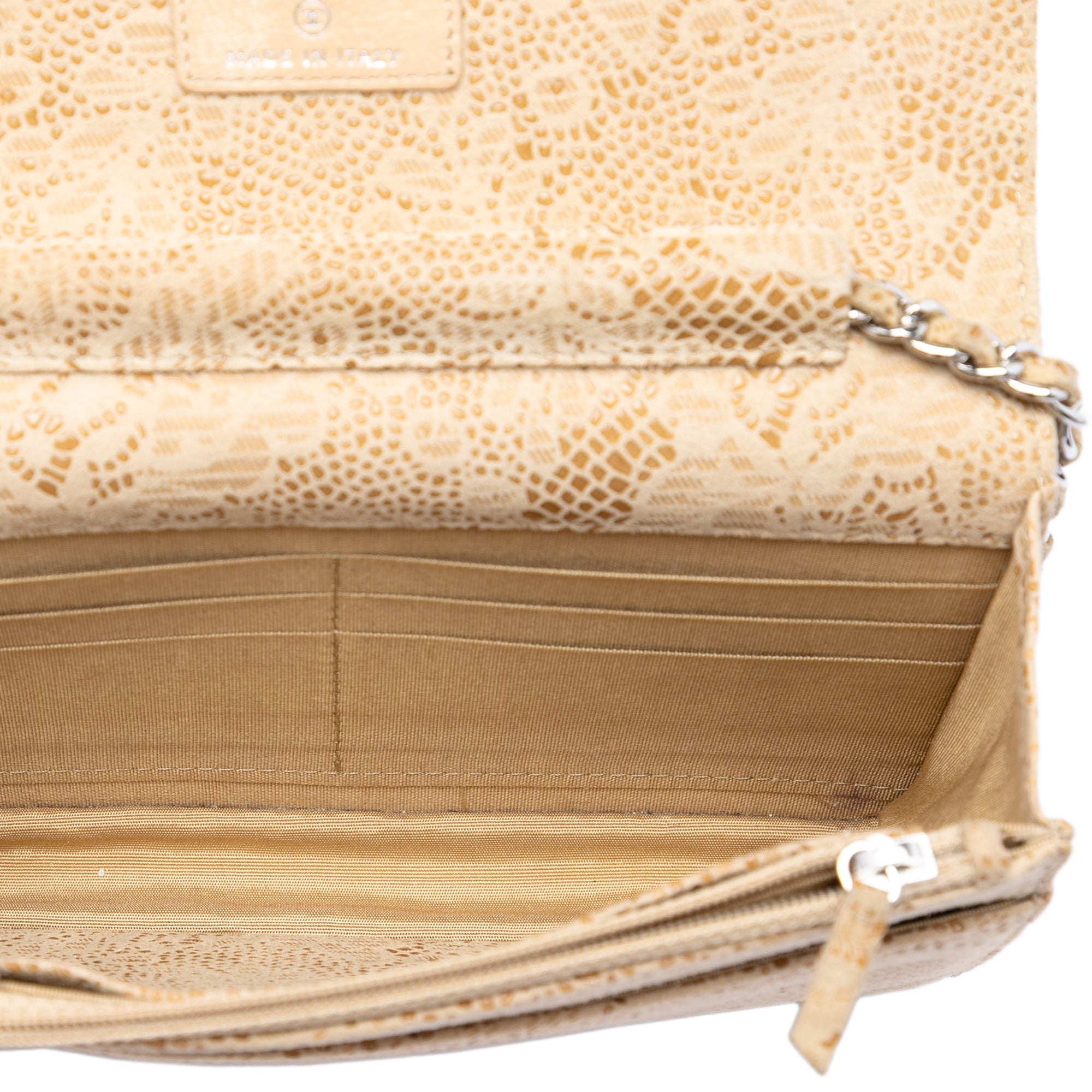Chanel CC Lace Overlay Cuir de chèvre Wallet on Chain