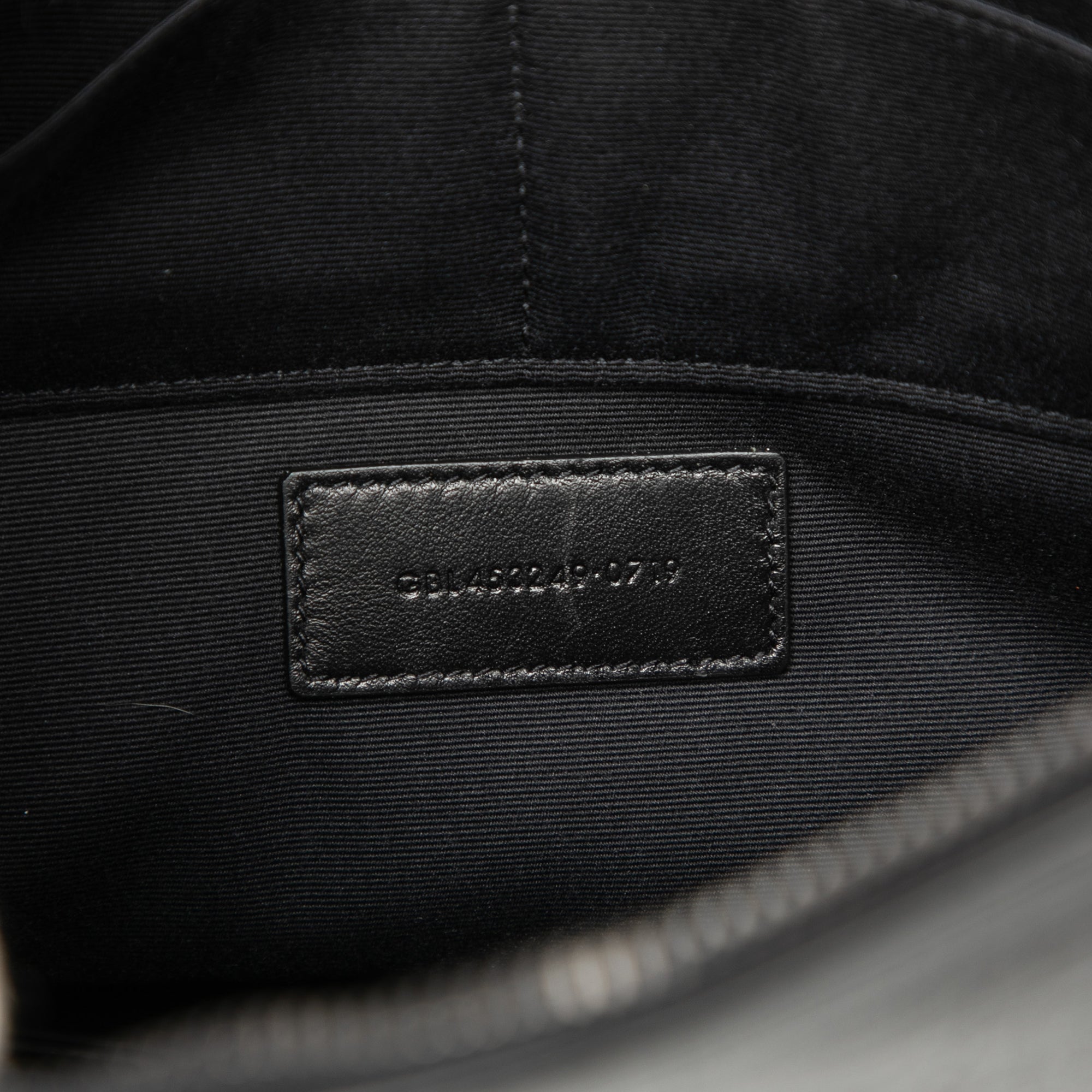 Saint Laurent Croc embossé Cuir Monogram Document Holder
