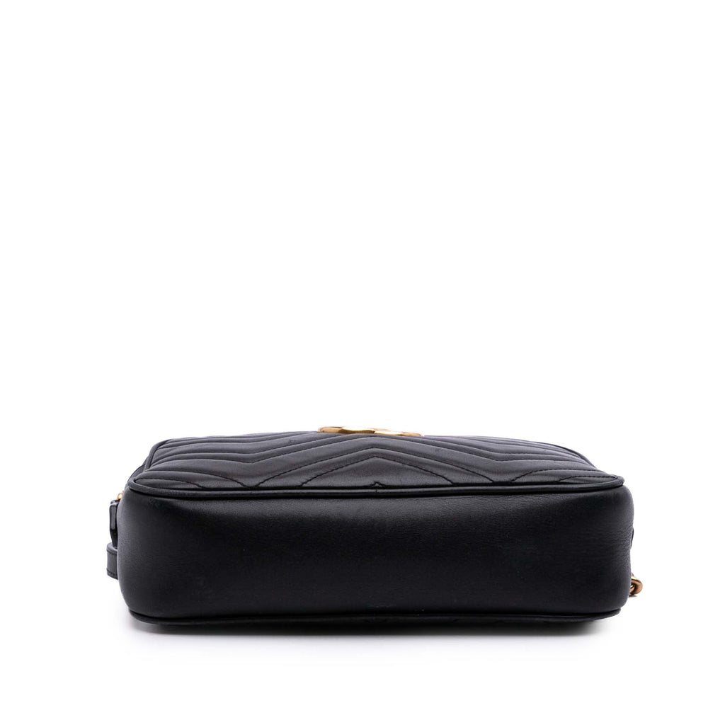 Gucci Small GG Marmont Matelasse Cuir de veau Sac porté croisé
