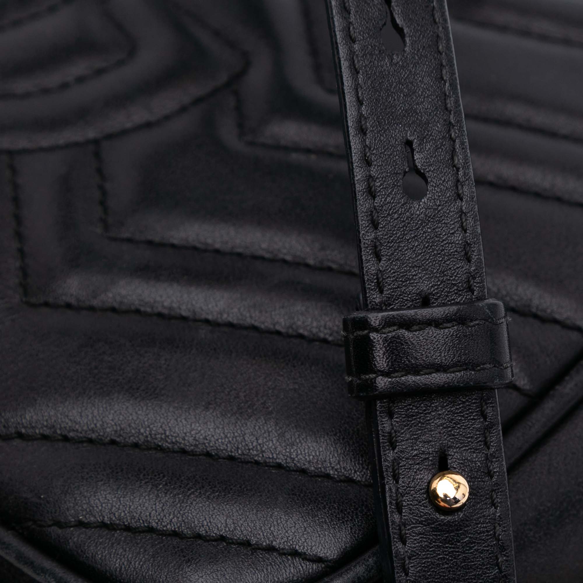 Gucci Small GG Marmont Matelasse Cuir de veau Sac porté croisé