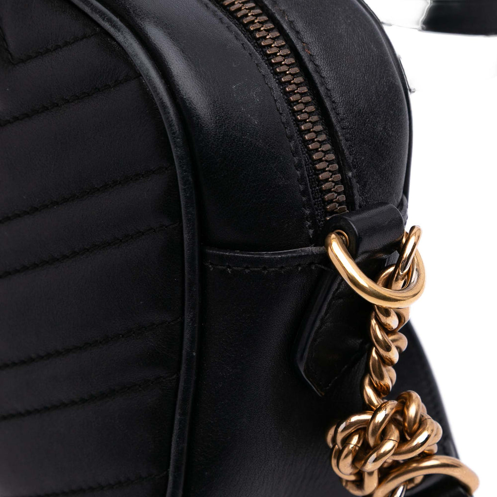 Gucci Small GG Marmont Matelasse Cuir de veau Sac porté croisé