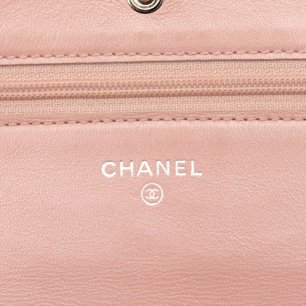 Chanel CC Caviar Wallet on Chain