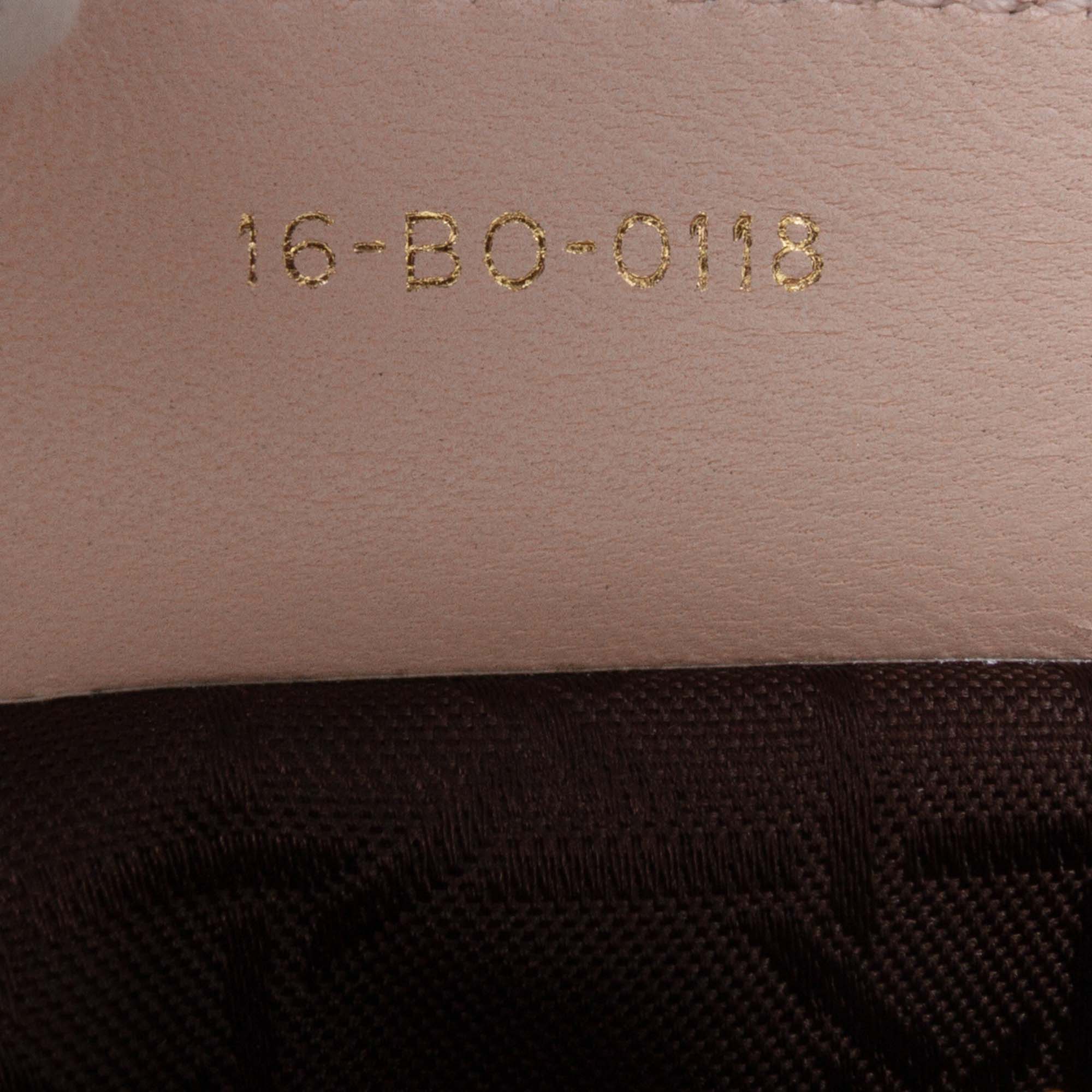 Dior Large Cuir d’agneau Cannage Lady Dior