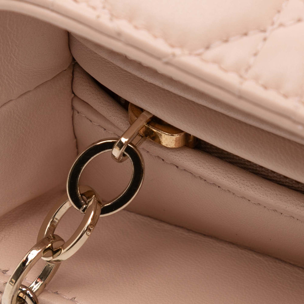 Dior Large Cuir d’agneau Cannage Lady Dior