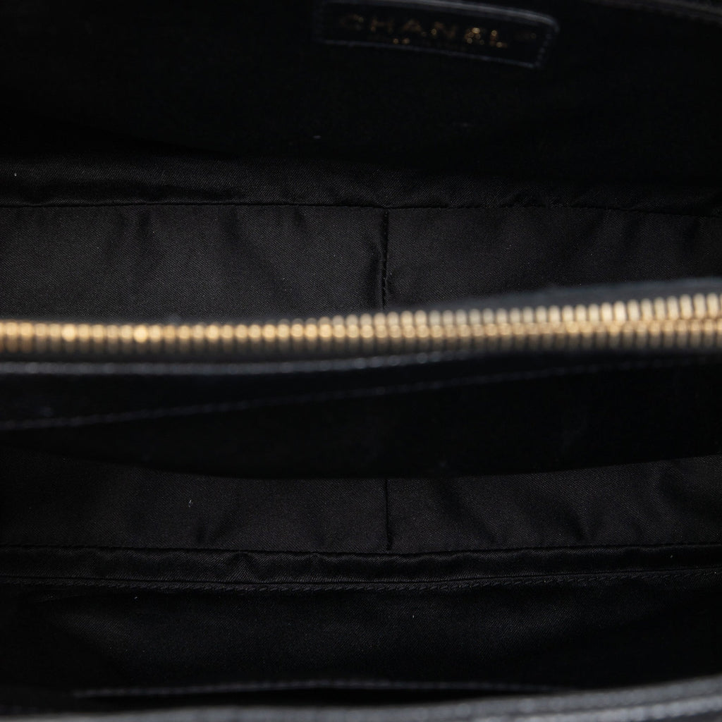 Chanel Caviar Grand Shopping Cabas