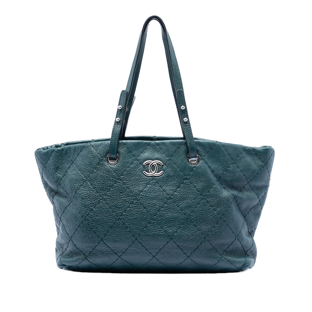 Chanel Large Glazed Cuir de veau On The Road Cabas