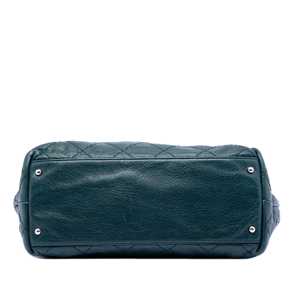 Chanel Large Glazed Cuir de veau On The Road Cabas