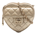 Chanel Mini Metallic Cuir d’agneau CC in Love Heart Sac porté croisé
