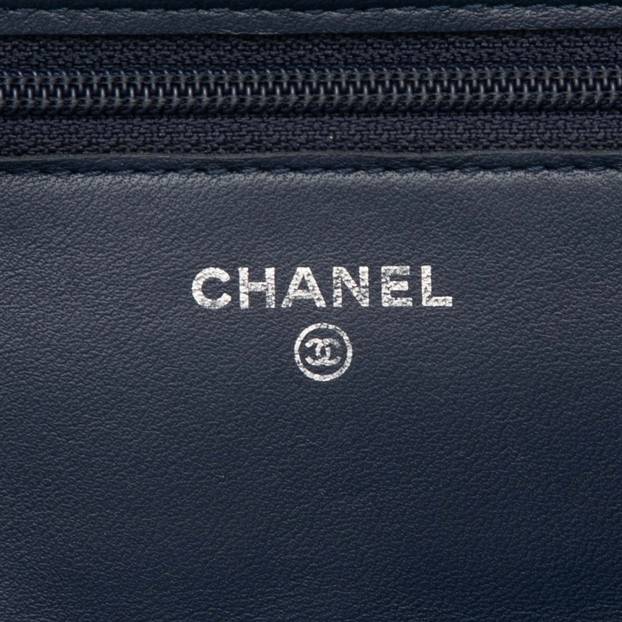 Chanel CC Matelassé Cuir d’agneau Wallet on Chain