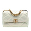 Chanel Large Iridescent Cuir d’agneau 19 à rabat