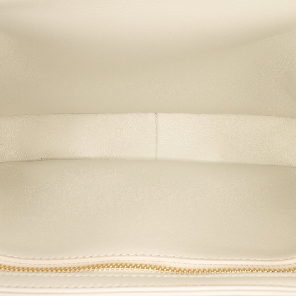 Celine Classique brillant Cuir de veau Triomphe Sac porté croisé