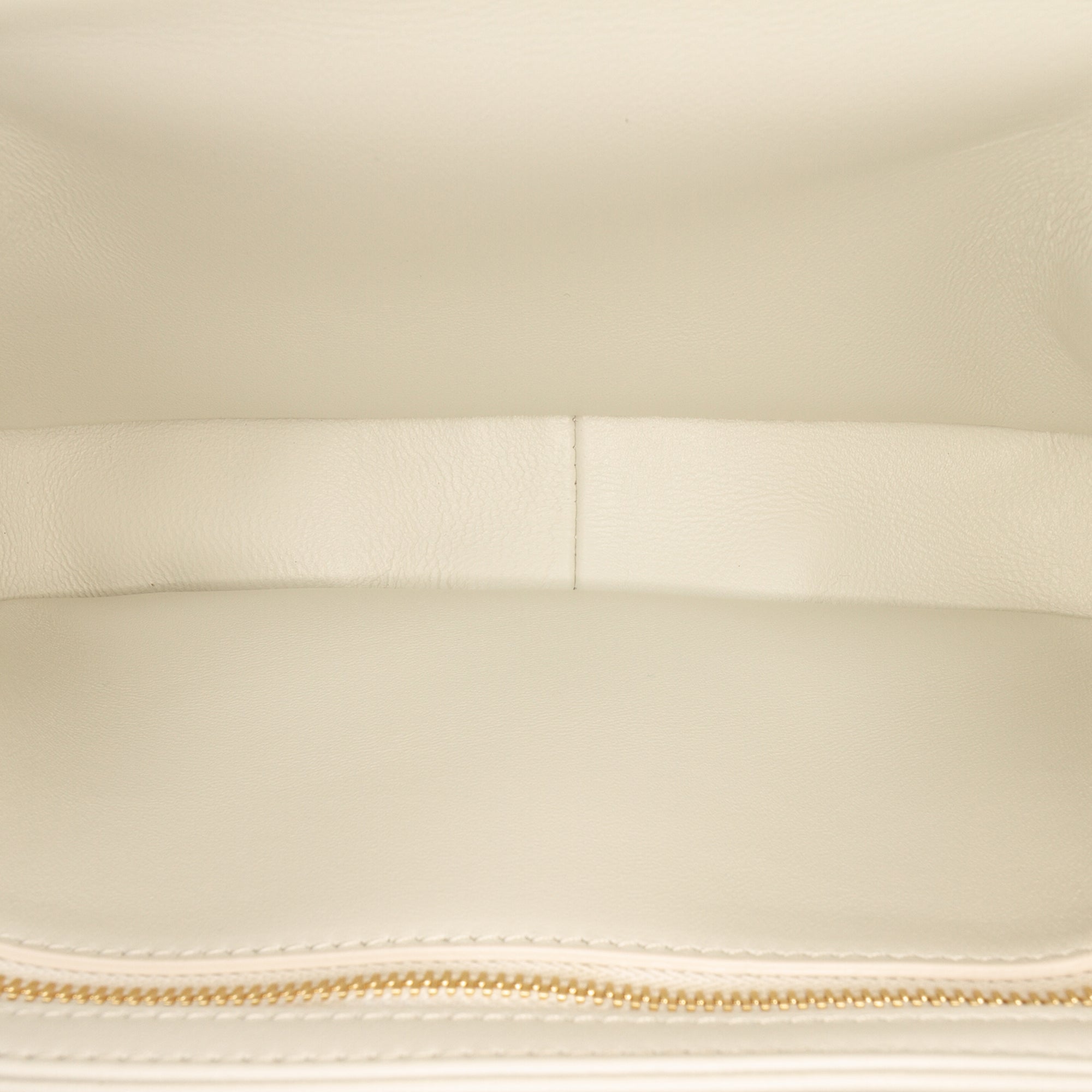 Celine Classique brillant Cuir de veau Triomphe Sac porté croisé