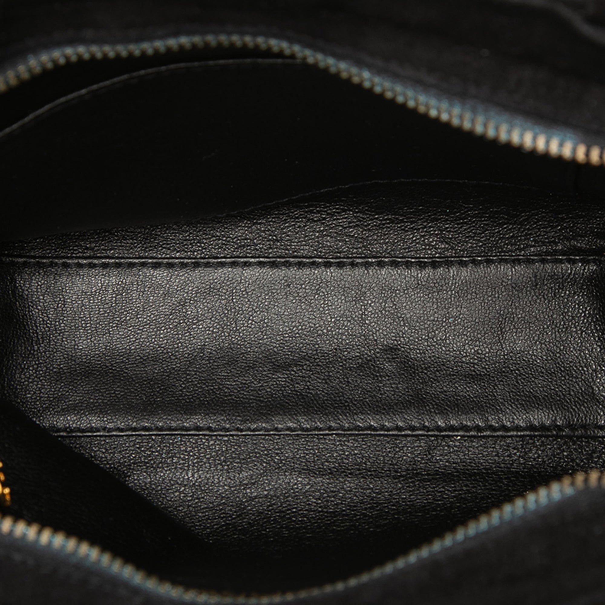 Chanel CC Diamond Matelassé Daim Sac porté croisé
