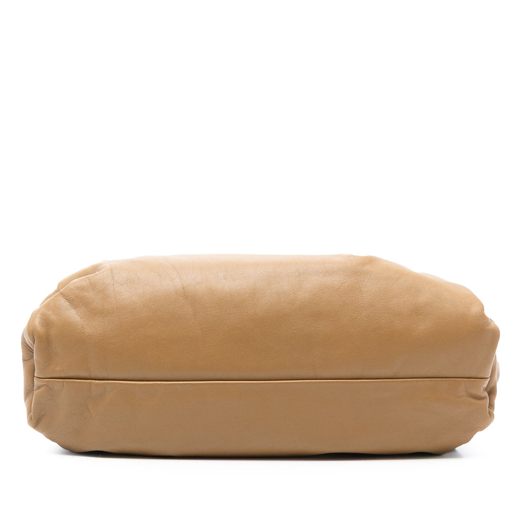 Bottega Veneta Cuir d’agneau The Shoulder Pochette