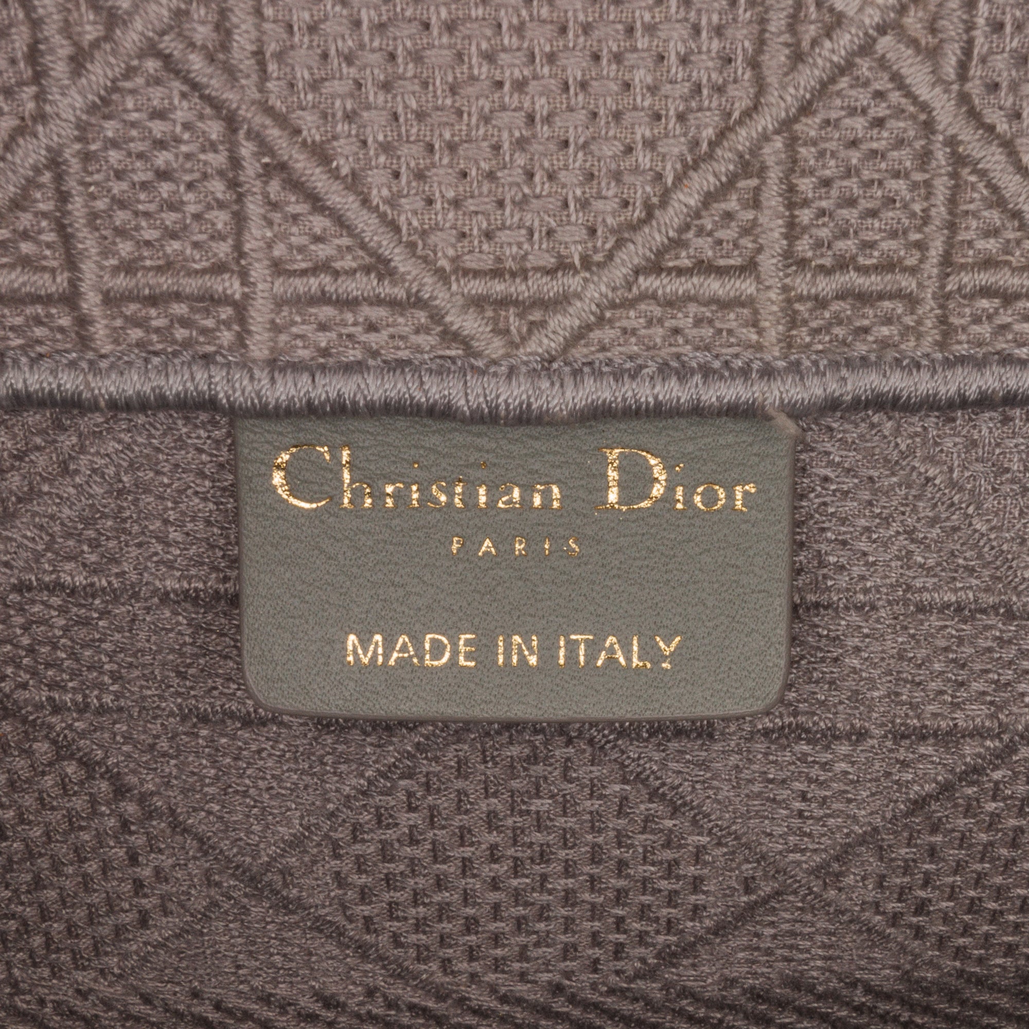 Dior Medium Cannage brodé Book Cabas