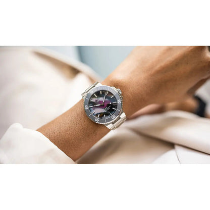 Oris Aquis Date Upcycle Multicolor 01 733 7787 4150-07 8 22 04Peb
