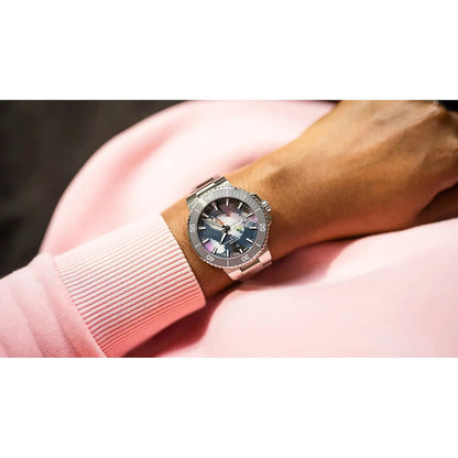 Oris Aquis Date Upcycle Multicolor 01 733 7789 4150-07 8 23 04Peb