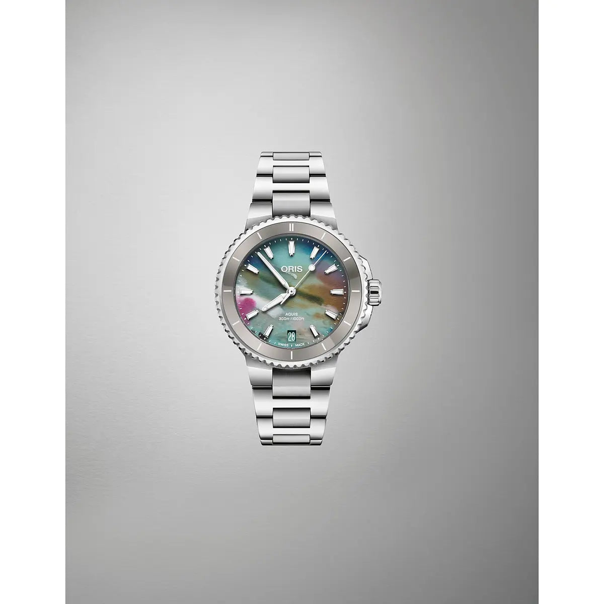 Oris Aquis Date Upcycle Multicolor 01 733 7792 4150-07 8 19 05P