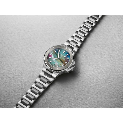 Oris Aquis Date Upcycle Multicolor 01 733 7792 4150-07 8 19 05P