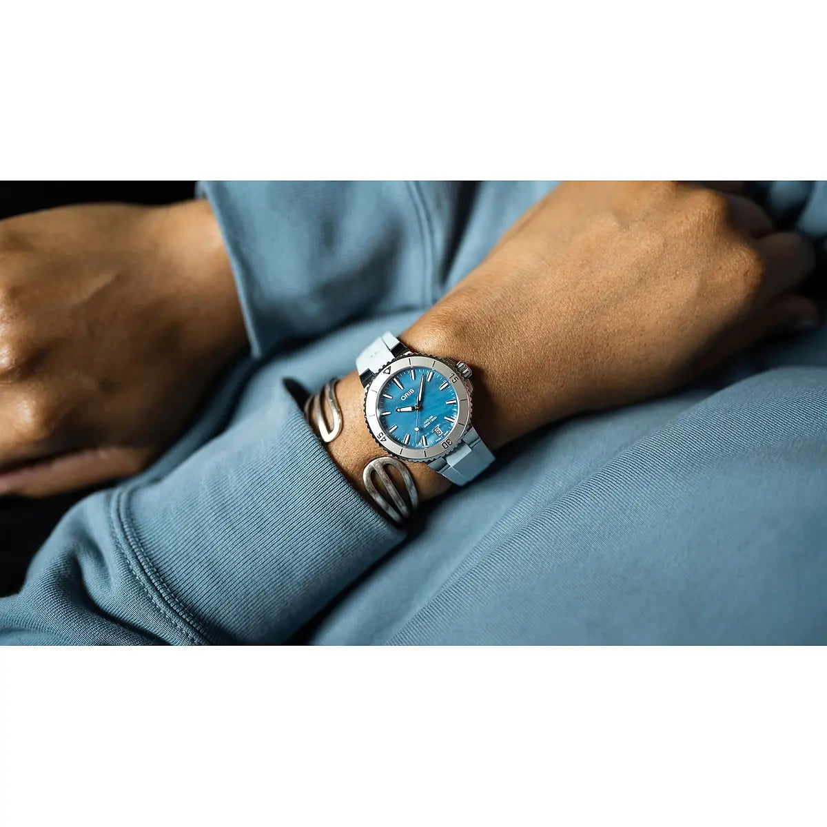 Oris Aquis Date Blu 01 733 7770 4155-07 4 18 65Fc