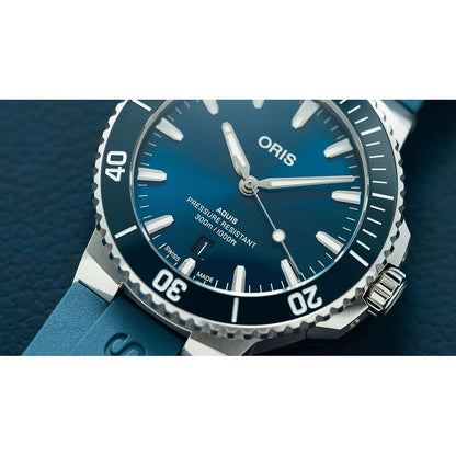 Oris Aquis Date Blu 01 733 7787 4135-07 4 22 35Fc