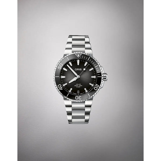 Oris Aquis Date Grigio 01 400 7769 4154-07 8 22 09Peb