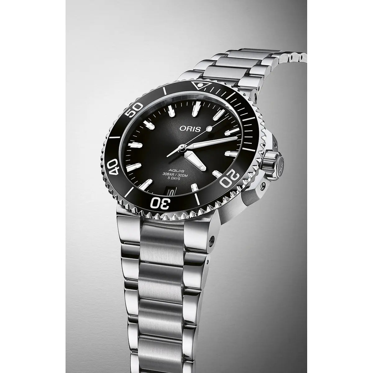 Oris Aquis Date Grigio 01 400 7769 4154-07 8 22 09Peb