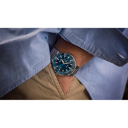 Oris Aquis Small Second Date Blu 01 743 7733 4155-07 8 24 05Peb
