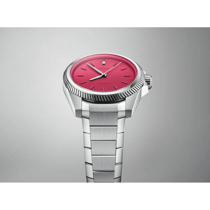Oris Propilot X Miss Piggy Rosso 01 531 7796 4158-07 8 17 05Lc