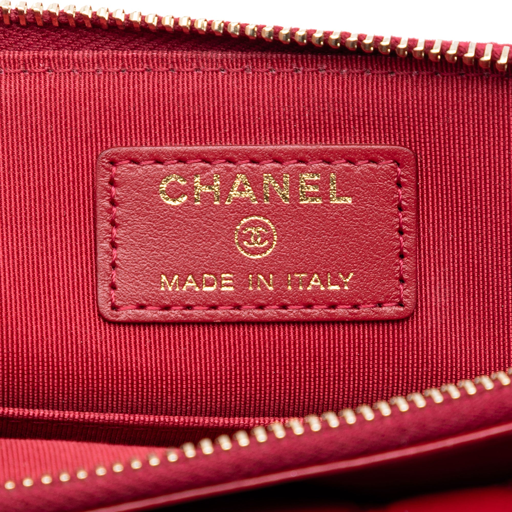 Chanel Matelassé vieilli Cuir de veau Reissue 2.55 Wallet on Chain