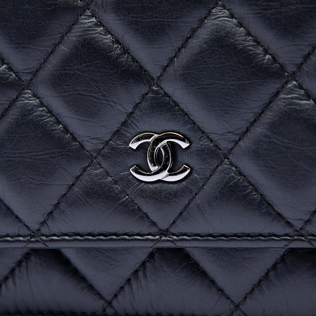 Chanel CC Matelassé vieilli Cuir de veau Pompon Wallet on Chain