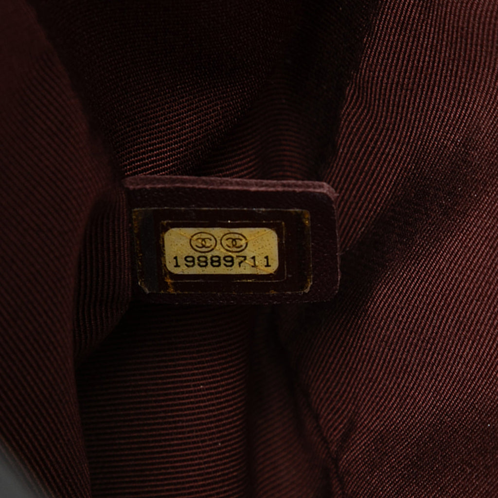 Chanel Medium Chevron Cuir d’agneau Boy à rabat
