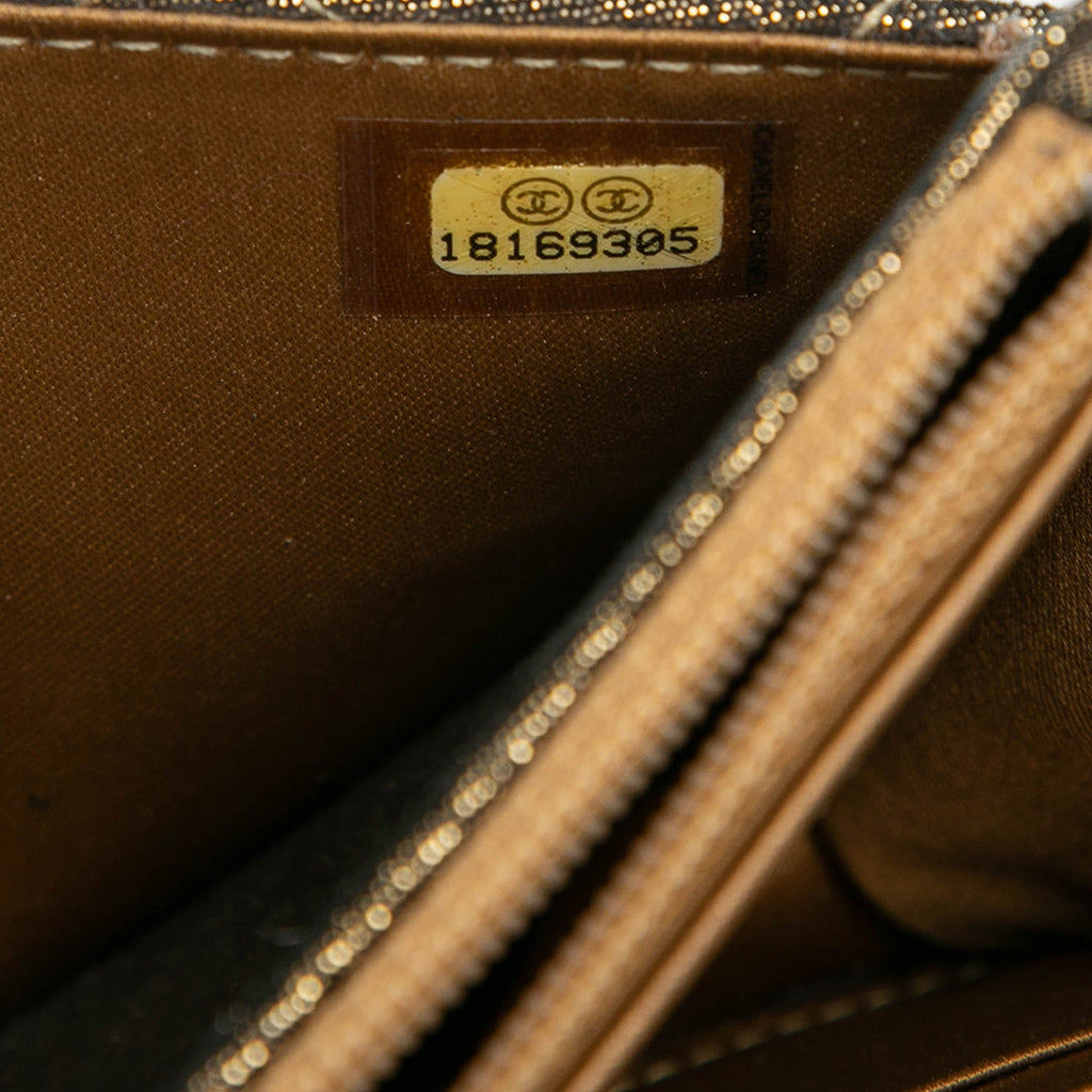 Chanel Matelassé Iridescent Cuir d’agneau Tartan Button Wallet on Chain