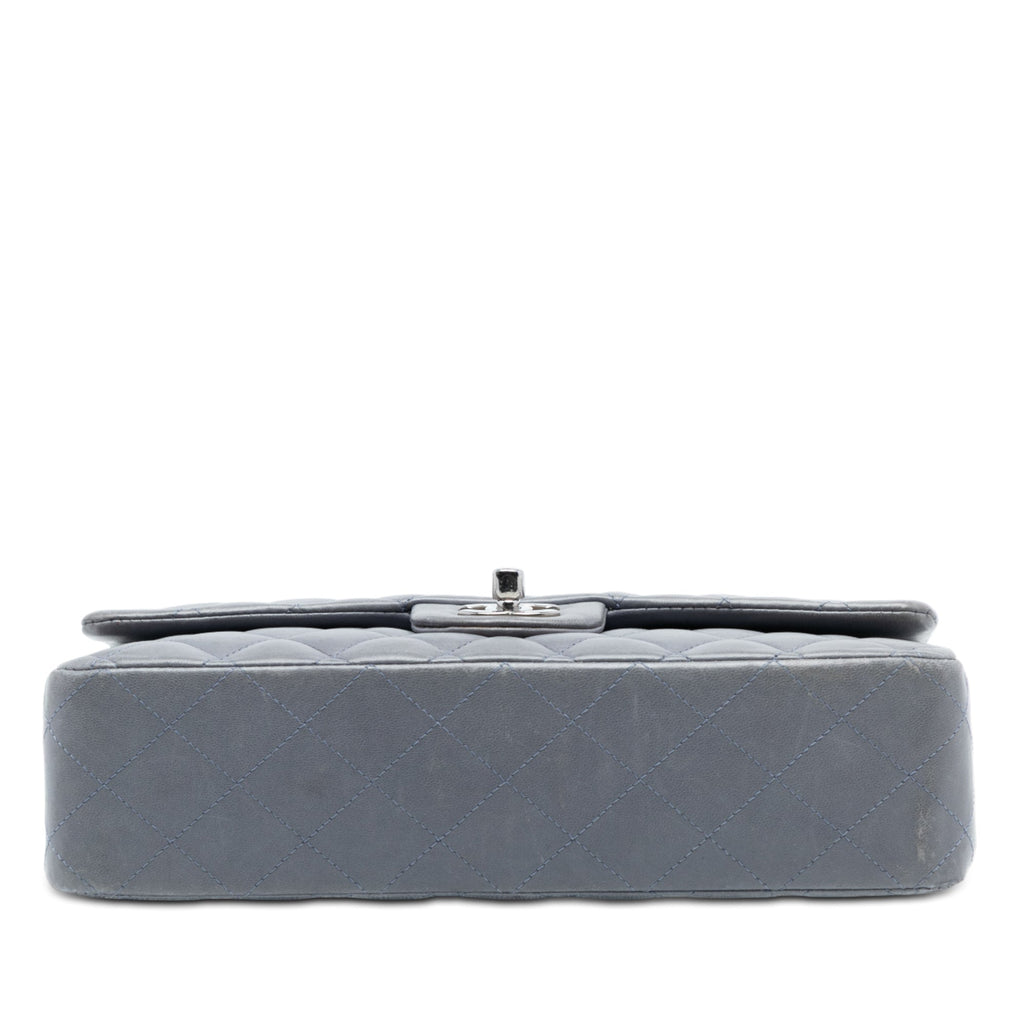 Chanel Medium Classic Cuir d’agneau Double rabat