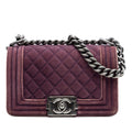 Chanel Small Matelassé Velours Boy à rabat