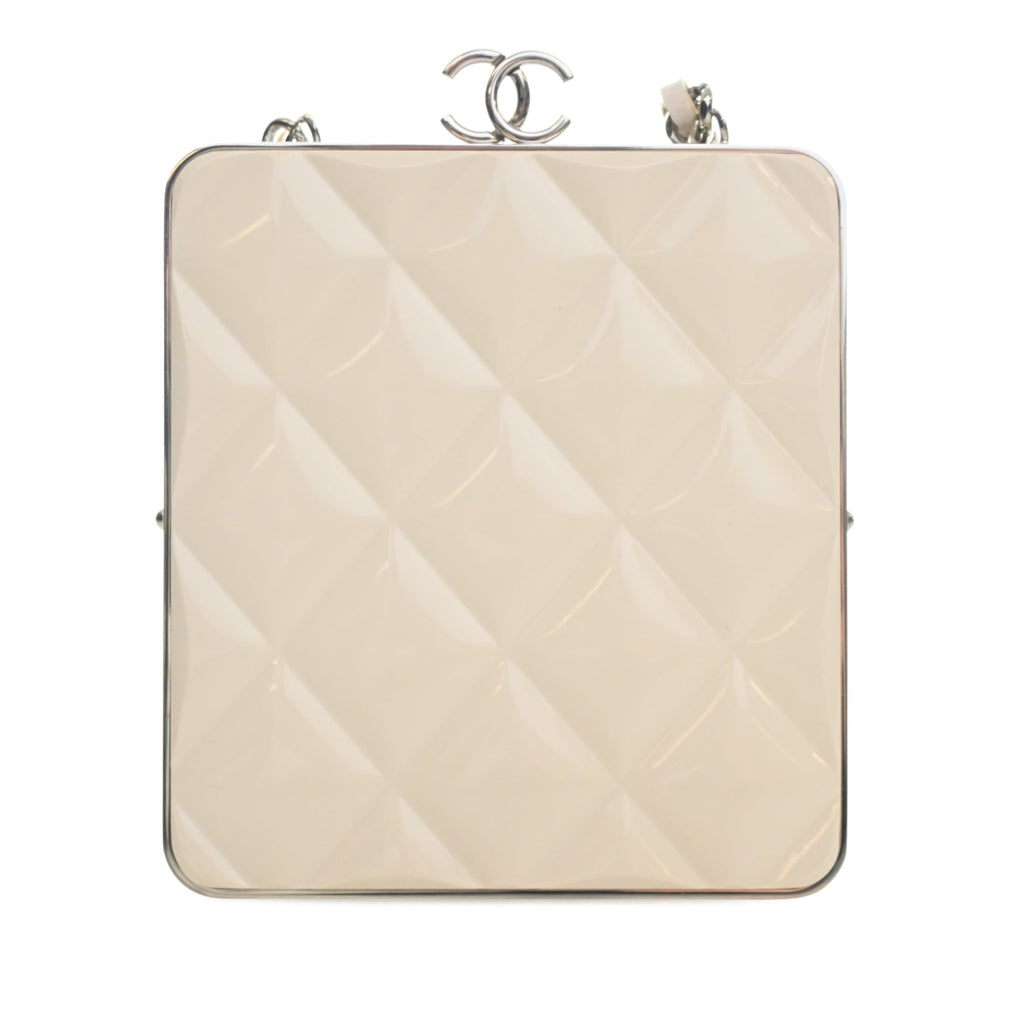 Chanel CC Matelassé Acrylic et Cuir d’agneau Evening Pochette avec chaîne