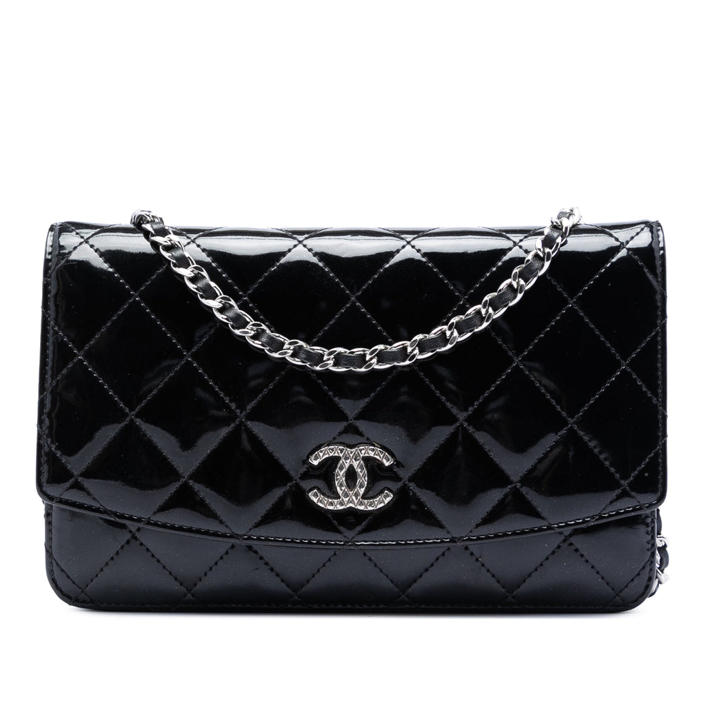 Chanel CC Matelassé Cuir verni Brilliant Wallet on Chain