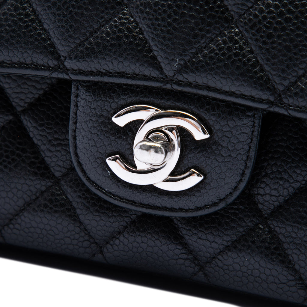 Chanel Medium Classic Caviar Double rabat