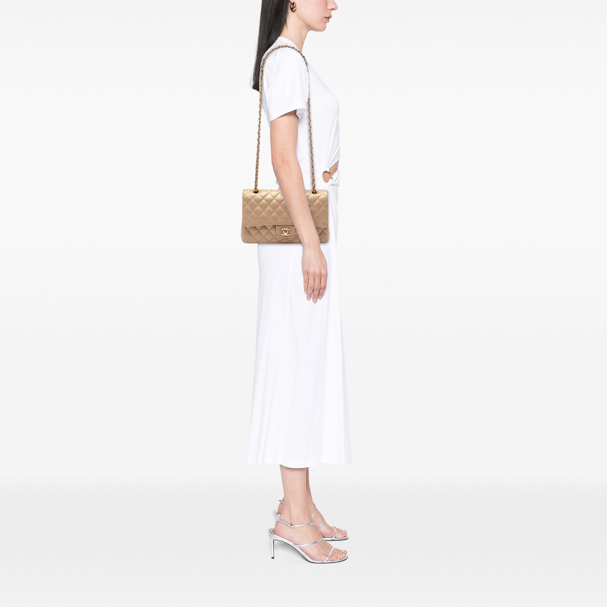 Chanel Medium Classic Iridescent Caviar Double rabat