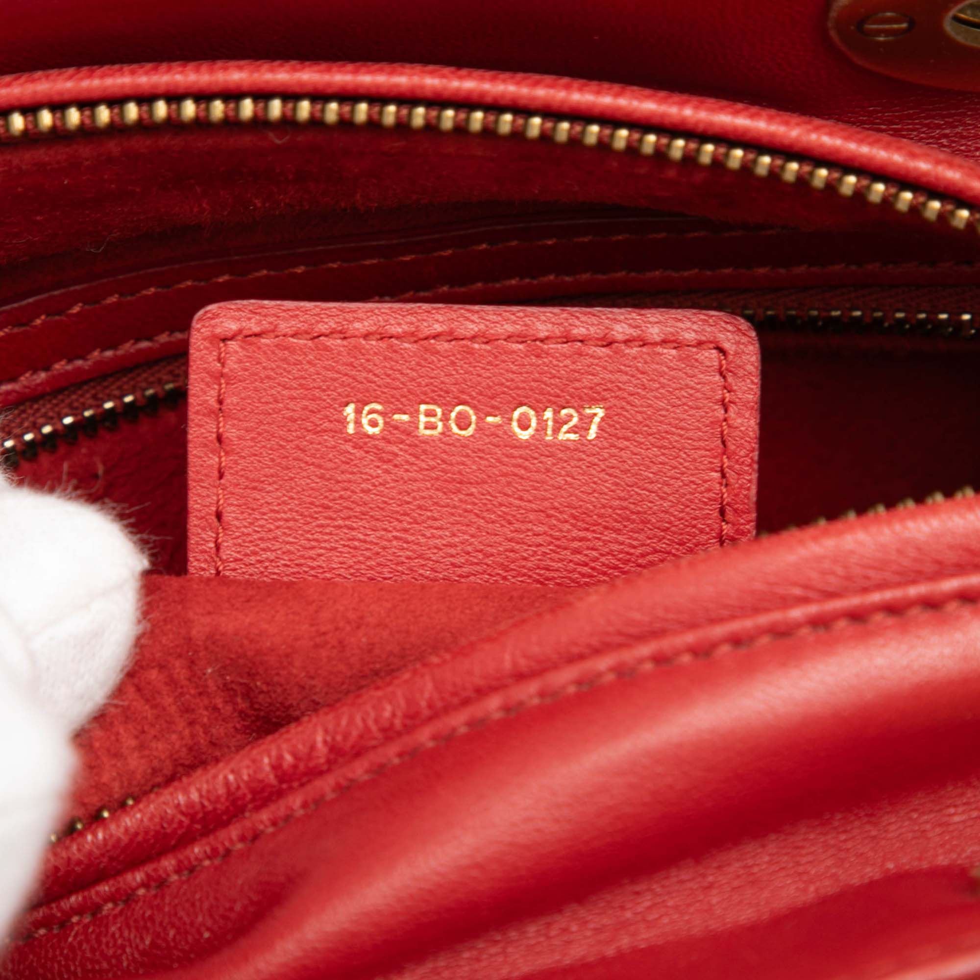 Dior Medium Cuir d’agneau Cannage clouté Supple Lady Dior