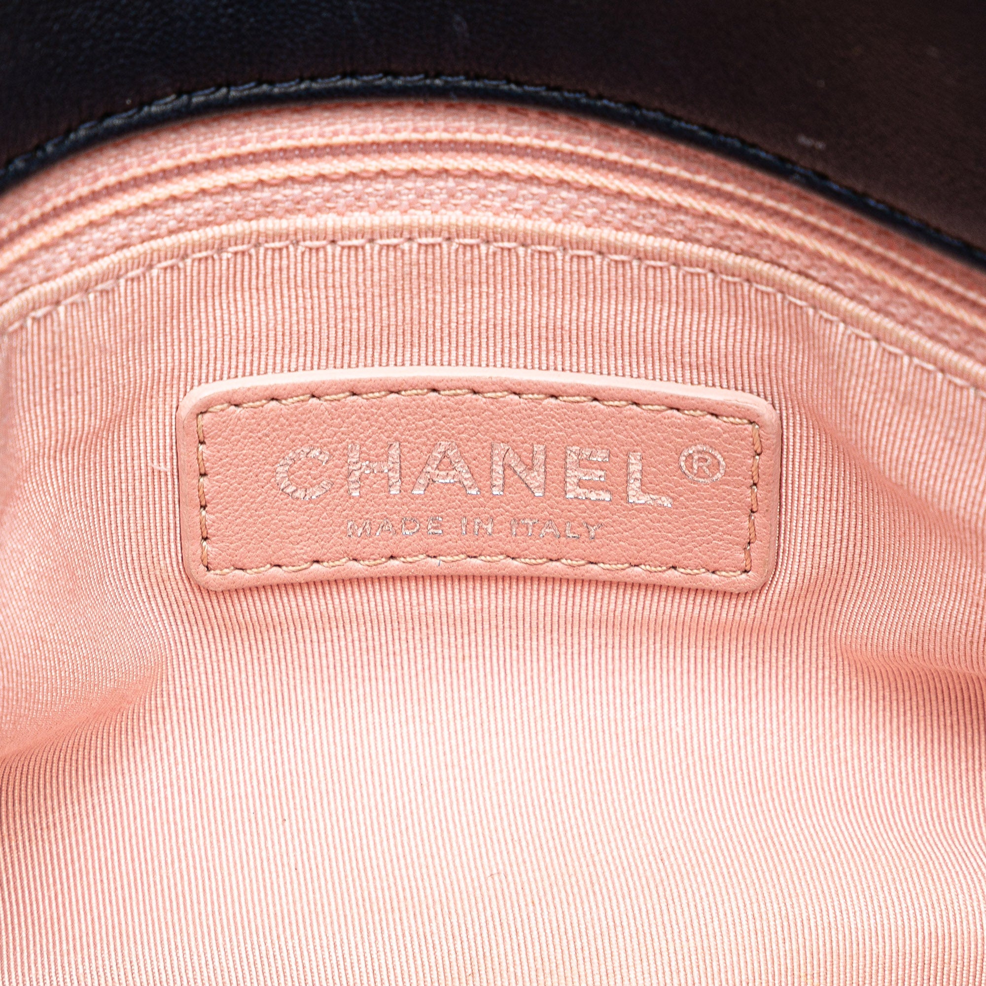 Chanel Matelassé Cuir d’agneau et Tweed Elegant Trim à rabat