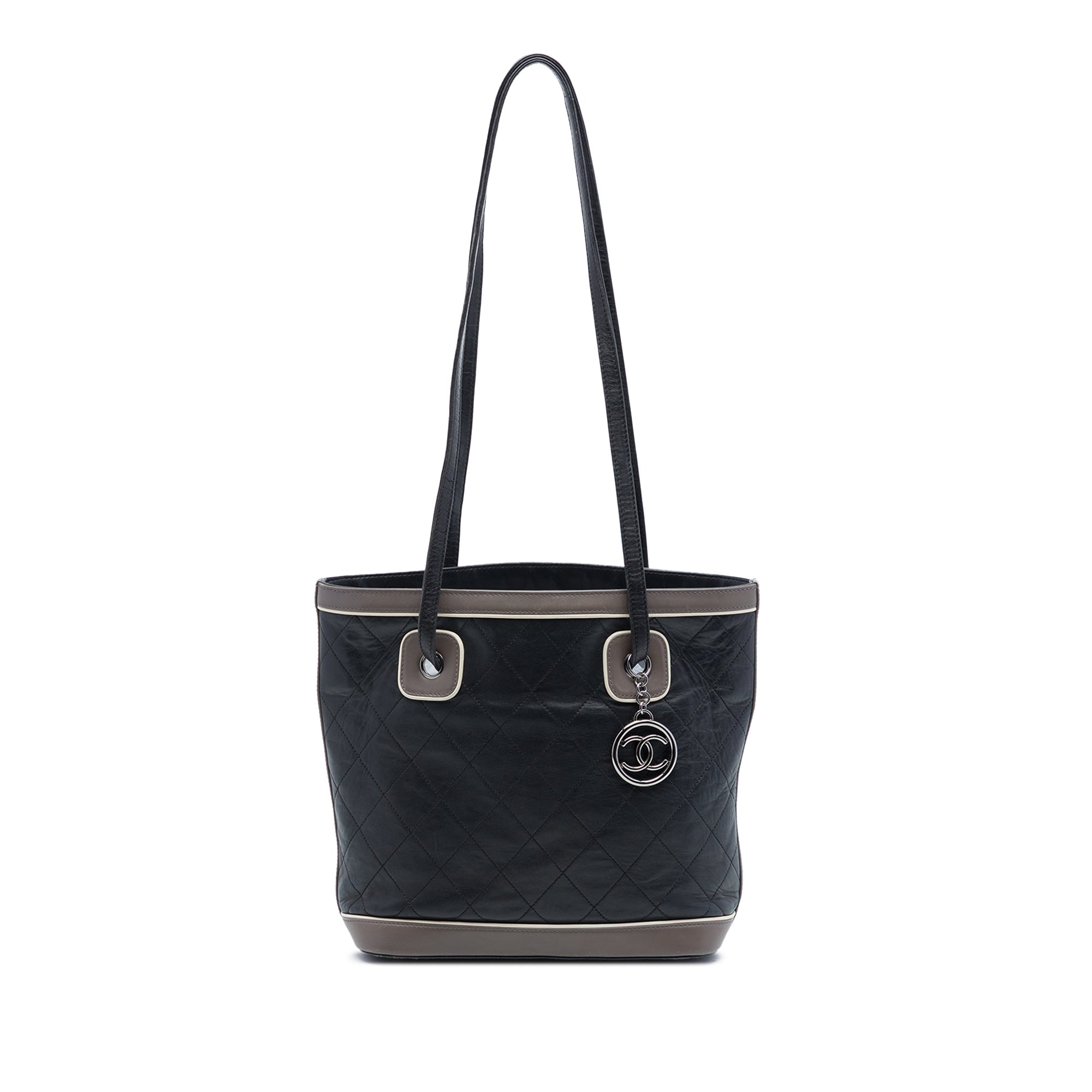 Chanel CC Matelassé Cuir d’agneau Country Club Cabas
