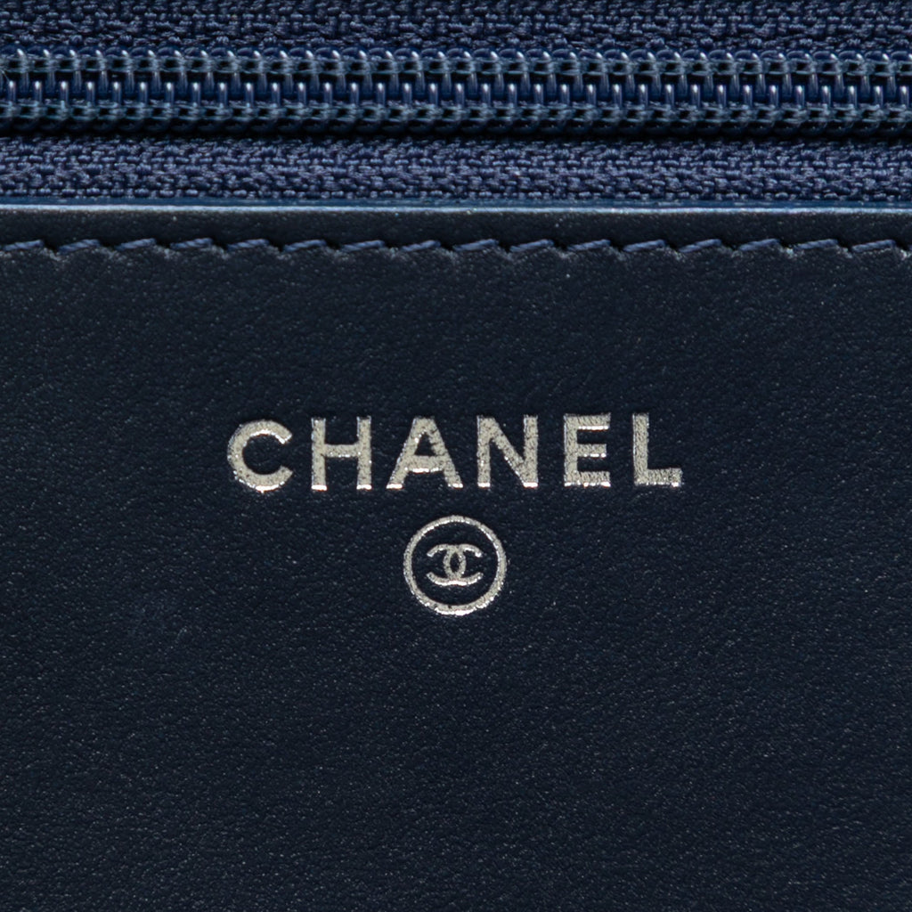 Chanel Printed Jean et Cuir de veau Gabrielle Wallet on Chain