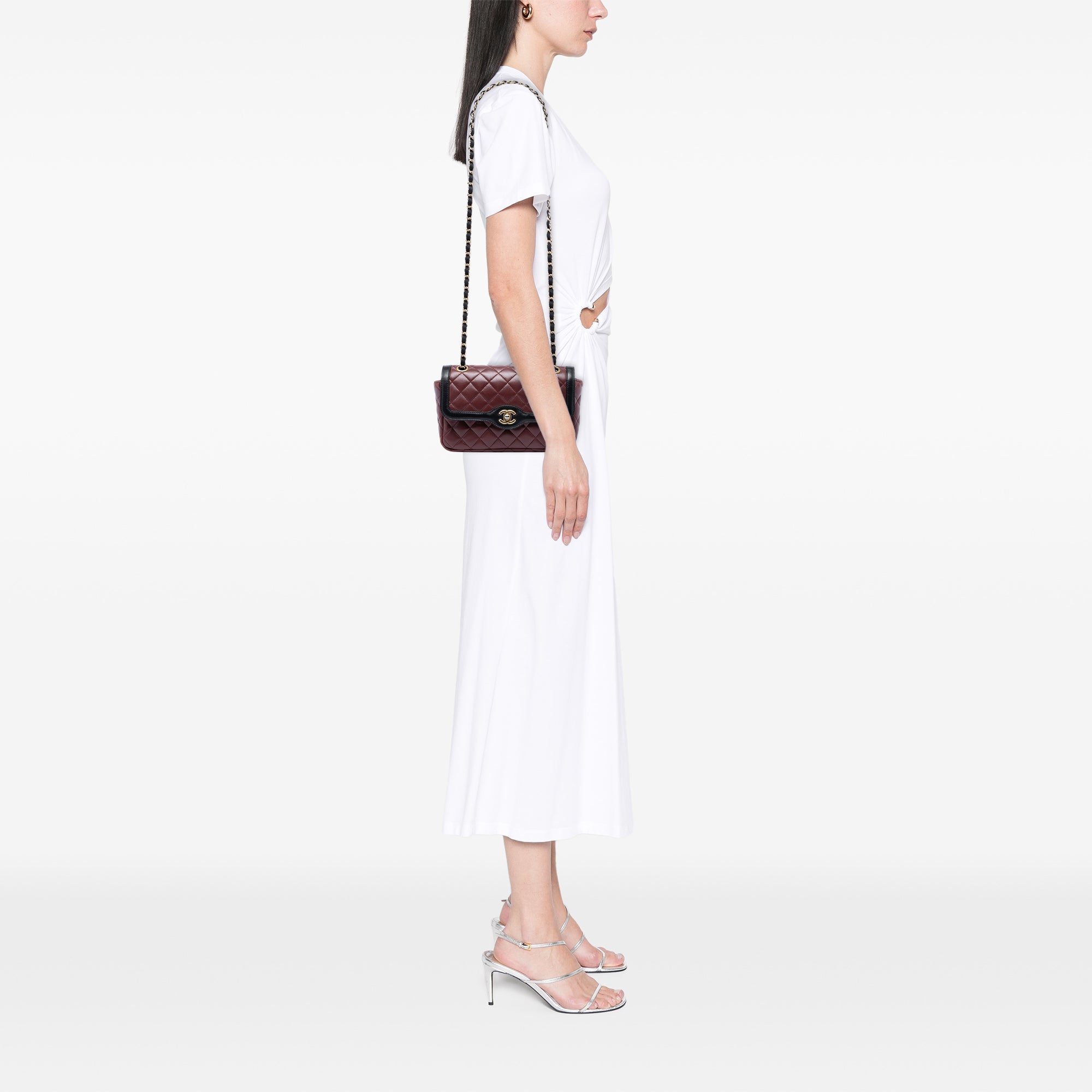 Chanel Small Matelassé Cuir d’agneau Two Tone Day à rabat