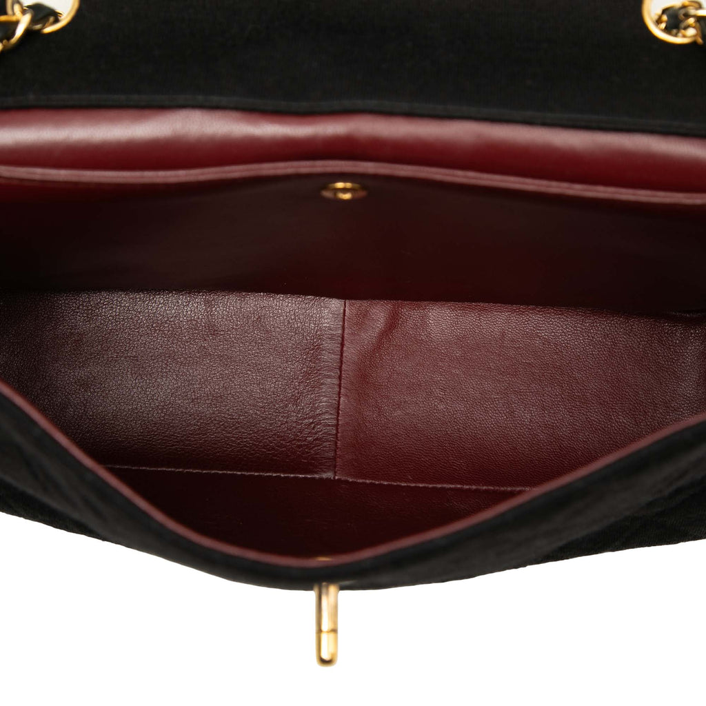 Chanel CC Matelassé Jersey et Cuir d’agneau à finitions Simple rabat