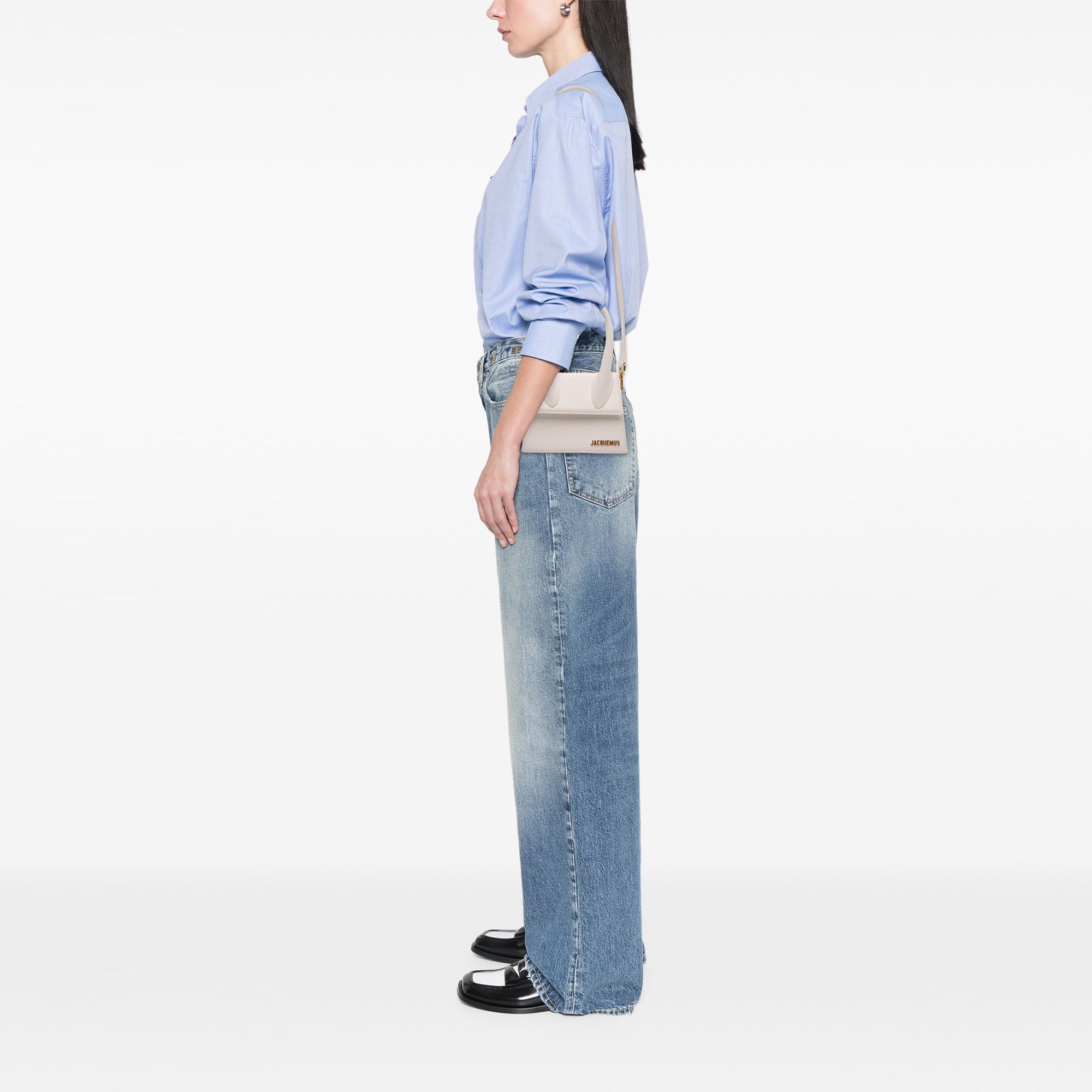 Jacquemus Cuir Le Chiquito Moyen