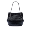 Chanel perforé Cuir de veau Up In The Air North South Cabas